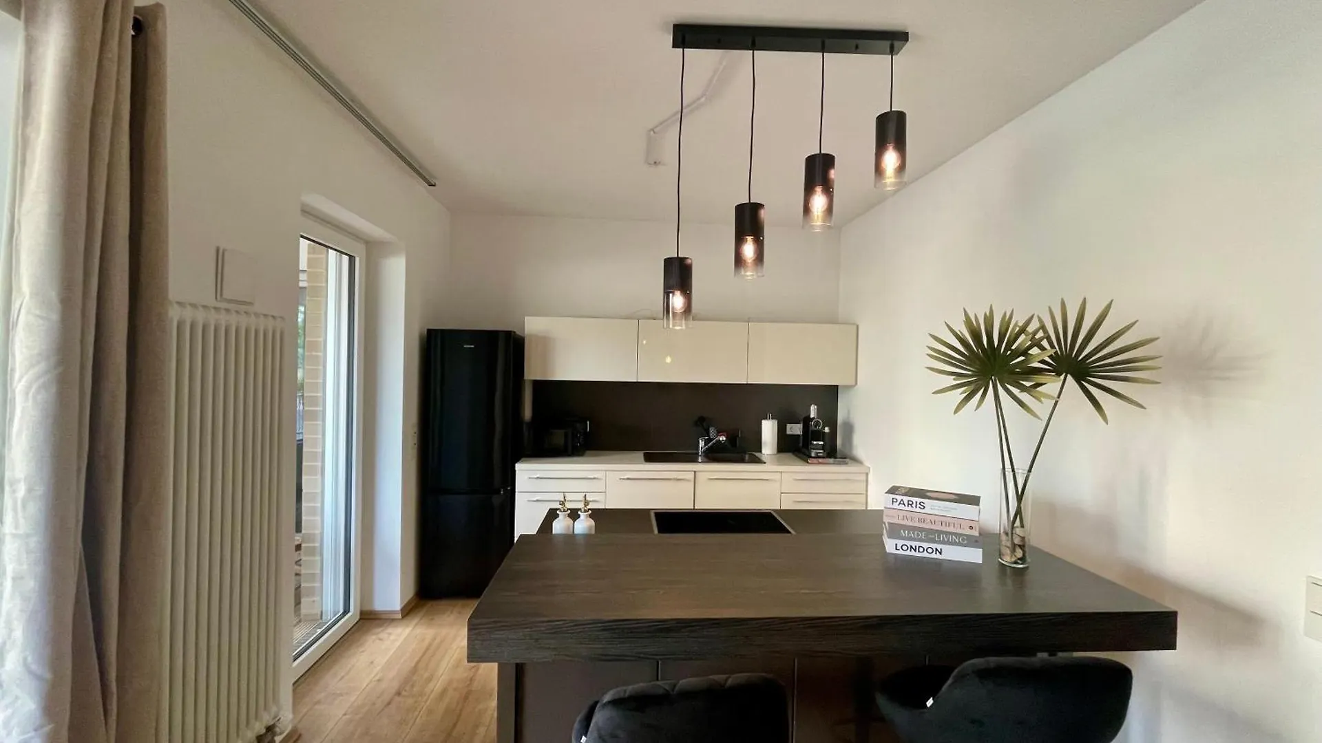 Modern Weserblick Apartment Brema